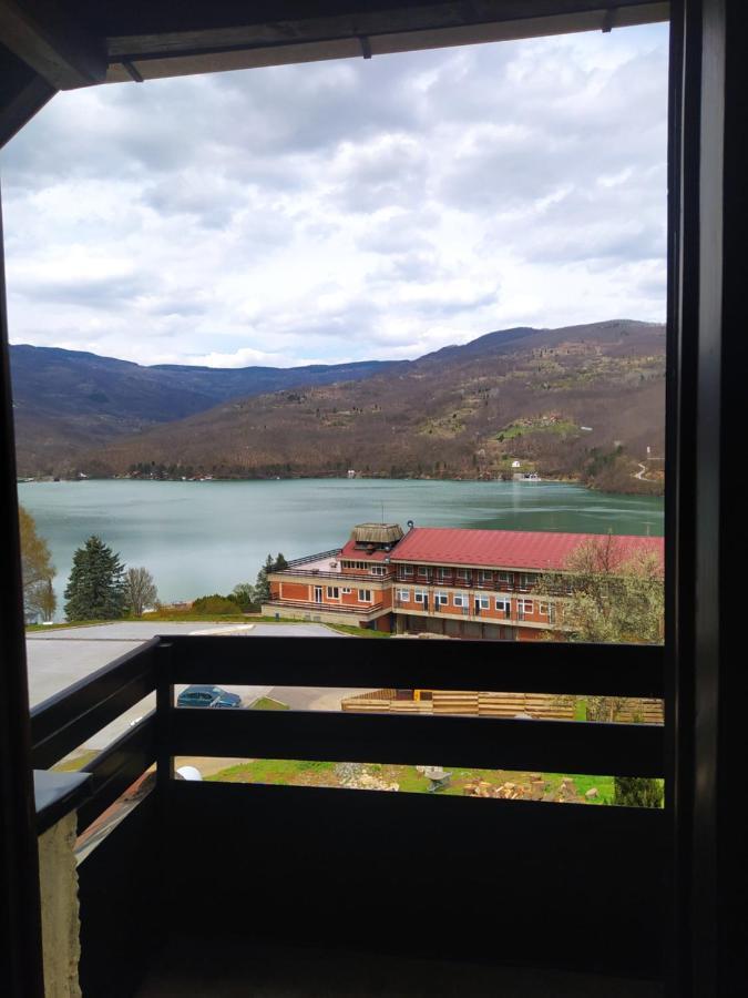 Vila Jezero Bajina Basta Bagian luar foto